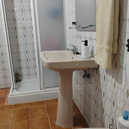 Casa Maria Moclin